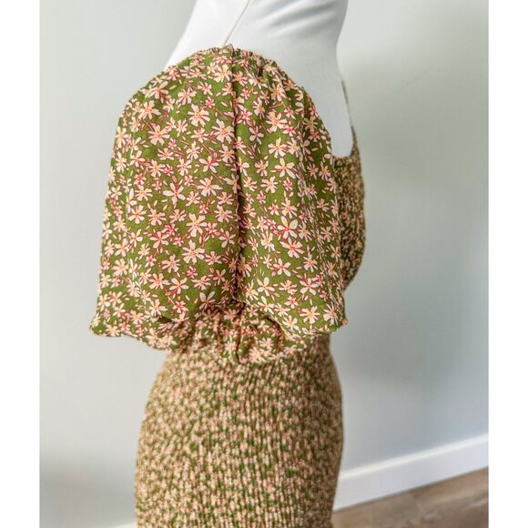 Petal & Pup Floral Off-Shoulder Midi Dress - Picture 12 of 15